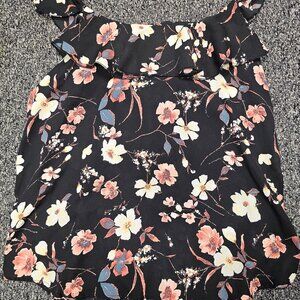 Maurices floral tank with ruffle sleeves- Sz XL